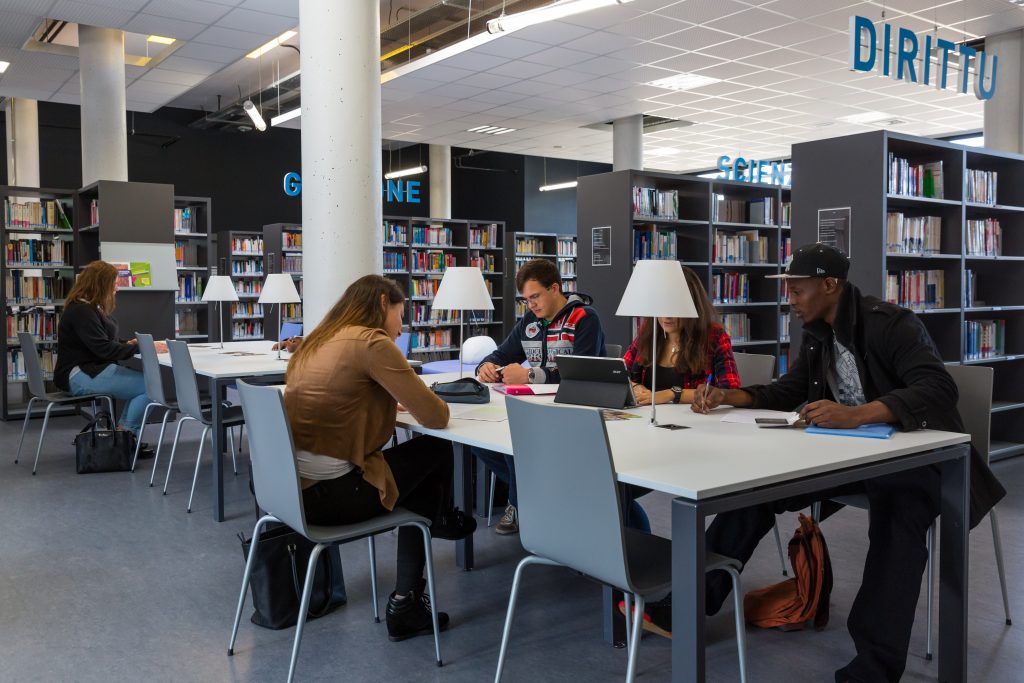 bibliotheque